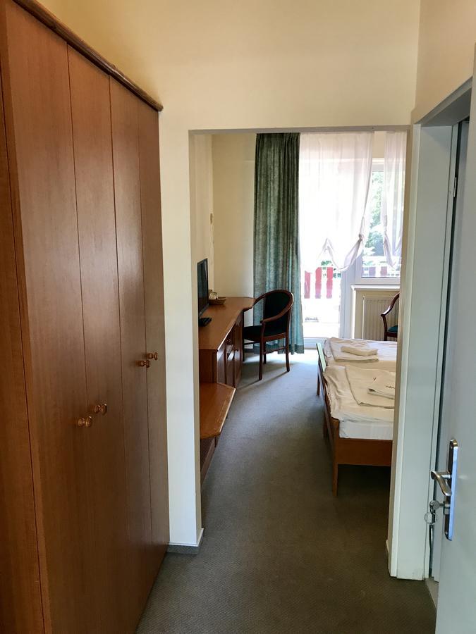 Well Hotel 하르카니 외부 사진
